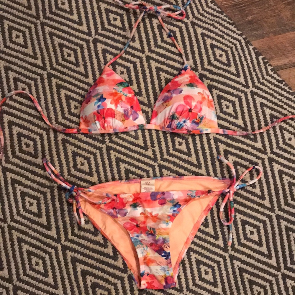 Cute bikini